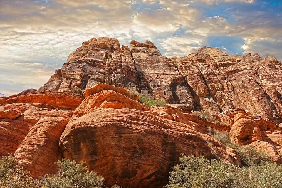 red rock canyon 1303620 960 720 - USA: Parki Narodowe Zachodnich Stanów