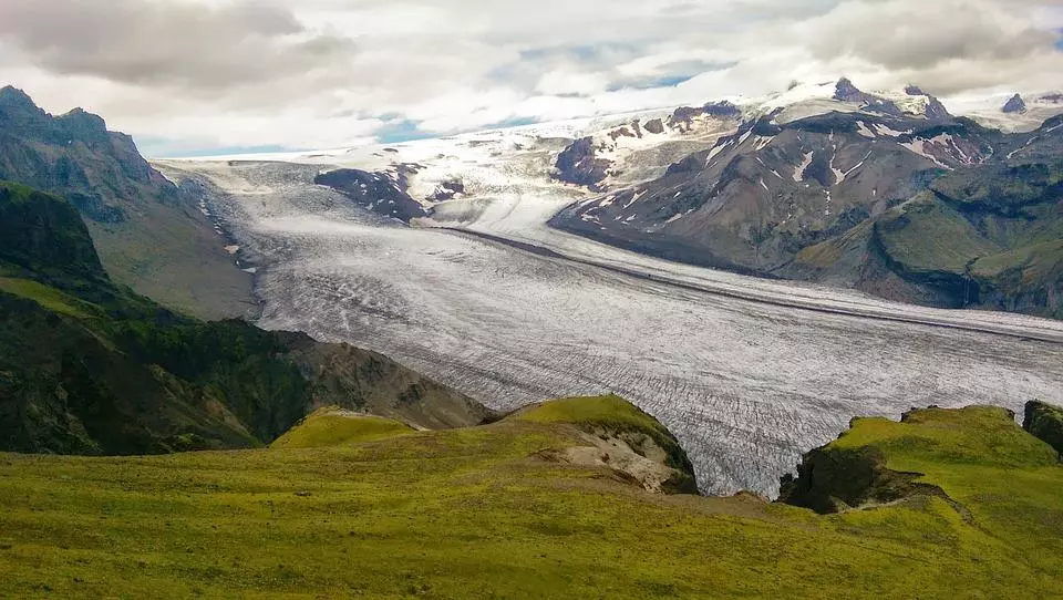 glacier 667225 960 720 - ISLANDIA – zorza polarna, lodowce, gejzery i wodospady - wycieczka