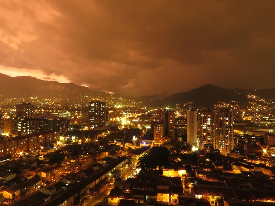 medellin 2343953 960 720 - KOLUMBIA: Medellin, Cartagena, Bogota i Wyspy Różańcowe