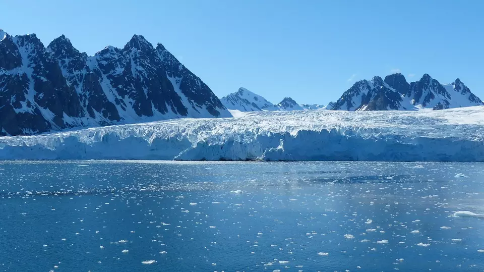 spitsbergen 970119 960 720 - SPITSBERGEN: wyspa na dachu świata – wyprawa